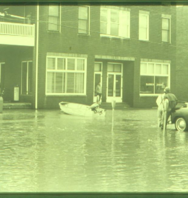 Bruce und Court Flooding 1960